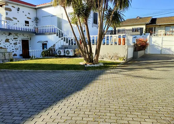 Coutorural בית הארחה וילה נובה דה גאיה