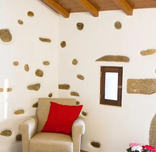 Coutorural Guest house *